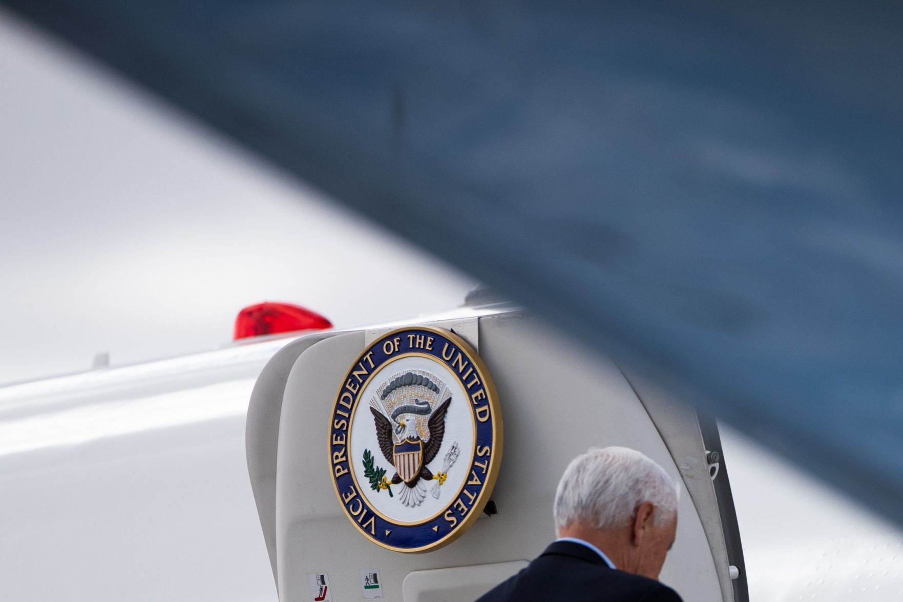 Pence visits Carter Lake